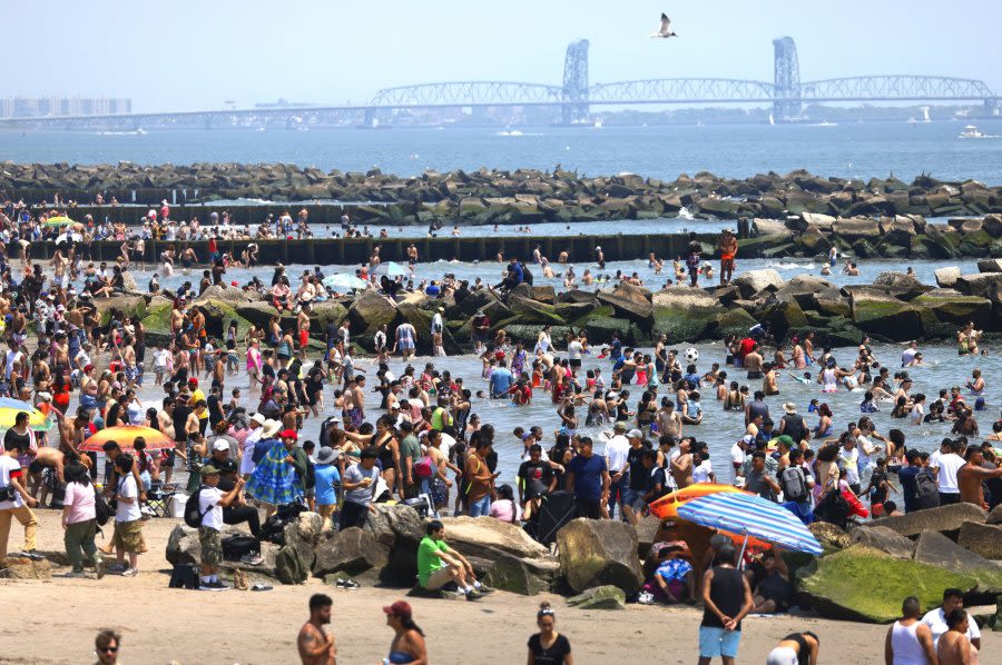 2 teen sisters drown in turbulent Coney Island waters