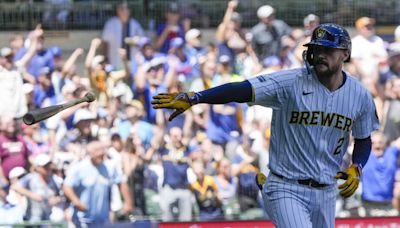 Brice Turang's grand slam caps 7-run 4th inning for Brewers, who beat Cubs 7-1