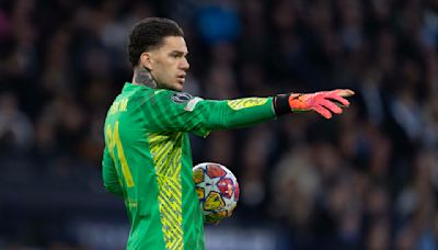 Report: City Holds Firm, West Ham Keeper Next on Saudi Radar