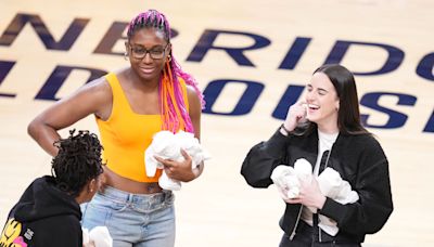 'Indiana is the new Hollywood:' Caitlin Clark draws a crowd. Fever teammates embrace it