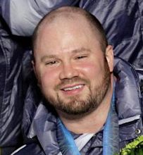 Steven Holcomb