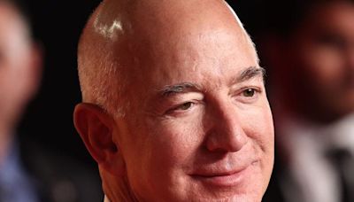 Jeff Bezos weighs in on the chaos gripping his newspaper