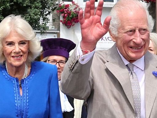 One thing Charles and Camilla do on royal visits that late Elizabeth never did