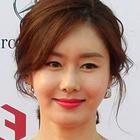 Kim Ji-soo (actress, born 1972)