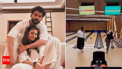Sonakshi Sinha and Zaheer Iqbal enjoy a game of bowling with friends Aayush Sharma and wife Arpita Khan | Hindi Movie News - Times of India