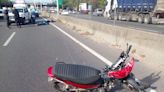 Villa Celina: murieron dos personas que iban en moto en la autopista Riccheri tras chocar con un auto