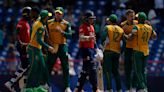 South Africa catch their way to close win