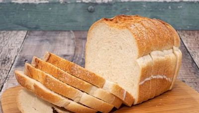 Bread stays fresh for 2 weeks longer with food storage tip