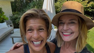 Today's Savannah Guthrie and Family Visit Hoda Kotb's New House