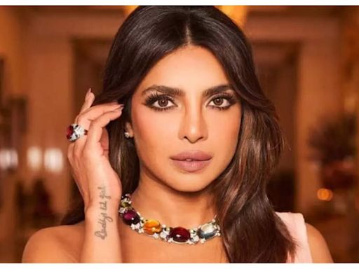 Priyanka Chopra wishes team India on historic World Cup win: says 'you’ve made us all proud!' | Hindi Movie News - Times of India