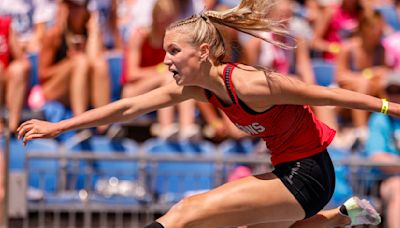 State Track: Aplington-Parkersburg girls claim shuttle hurdle relay crown