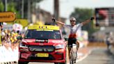 Ion Izagirre solos to Tour de France stage 12 victory