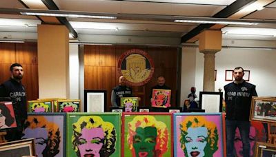 Policía italiana incautó 50 obras falsas de Warhol, Picasso y Miró