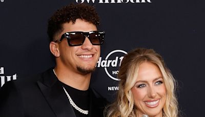 "Proud" Patrick Mahomes Supports Brittany Mahomes at SI Swimsuit Party - E! Online