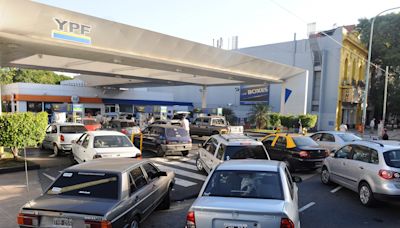 Por la crisis, se profundiza la caída en las ventas de combustibles