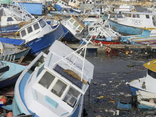 Hurricane Beryl kills seven as it churns towards Jamaica - Times of India