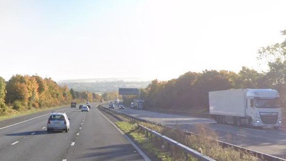 M20 in Kent closed due to horses on the road