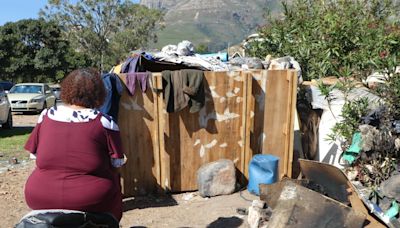 Vivir sin hogar en Ciudad del Cabo: “Cuando no tienes qué comer o dónde dormir, te vas con cualquier hombre que te ofrezca una cama”