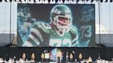 SEE IT: Jets legends Joe Klecko, Darrelle Revis inducted into Pro Football Hall of Fame