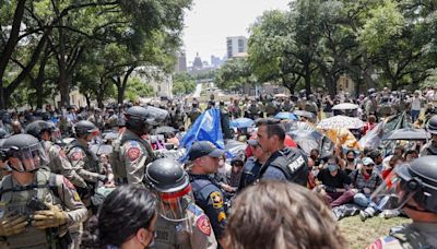 Tensión en las universidades de EEUU: estudiantes cargan contra la guerra en Gaza