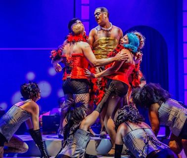 Review: A Dazzling ROCKY HORROR SHOW Ushers in an Overwhelming Feeling of Love at Jobsite Theater