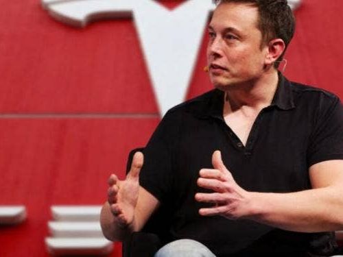 Elon Musk: Tesla invertirá 10.000M$ en IA para 2024