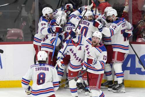 Wennberg scores in OT, Rangers top Panthers 5-4 to take lead in East finals