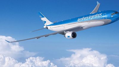 Eligieron a las 10 mejores aerolíneas del mundo: en qué puesto se ubica Aerolíneas Argentinas | Sociedad