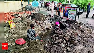 Rain reveals flaws in drainage cleaning in Dehradun | Dehradun News - Times of India