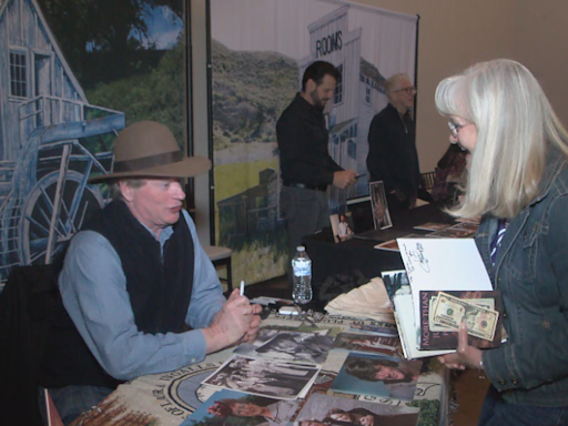 "Little House on the Prairie" cast celebrate 50th anniversary with meet and greet in Pepin