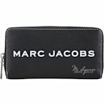 現貨熱銷-MARC JACOBS Tag 字母條碼標籤皮革拉鍊長夾(黑色) 1920777-01