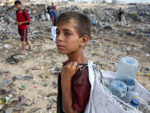 Waste crisis deepens misery in Gaza as war rages