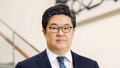 One of the richest men in Korea just became Haverford College’s new board chair. Here’s what to know about him.