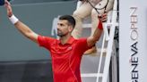 Novak Djokovic se puso el overol y sigue en Ginebra