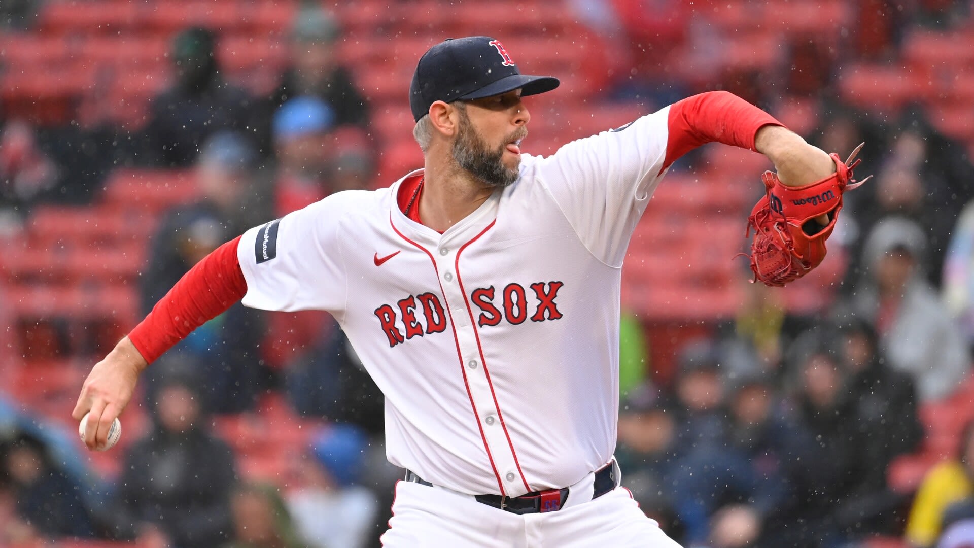 Red Sox place Chris Martin on the 15-day injury list because of anxiety