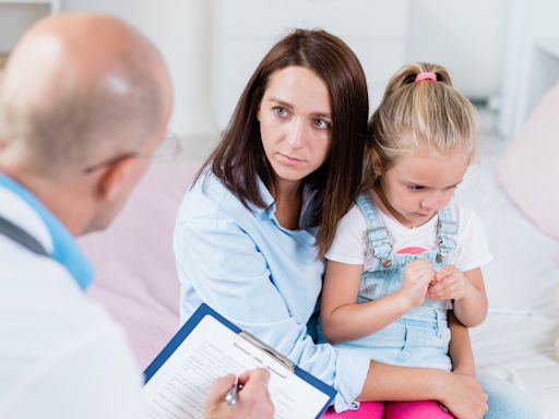 O que fazer quando o médico diz para não levar a criança para se vacinar? - Portal Drauzio Varella
