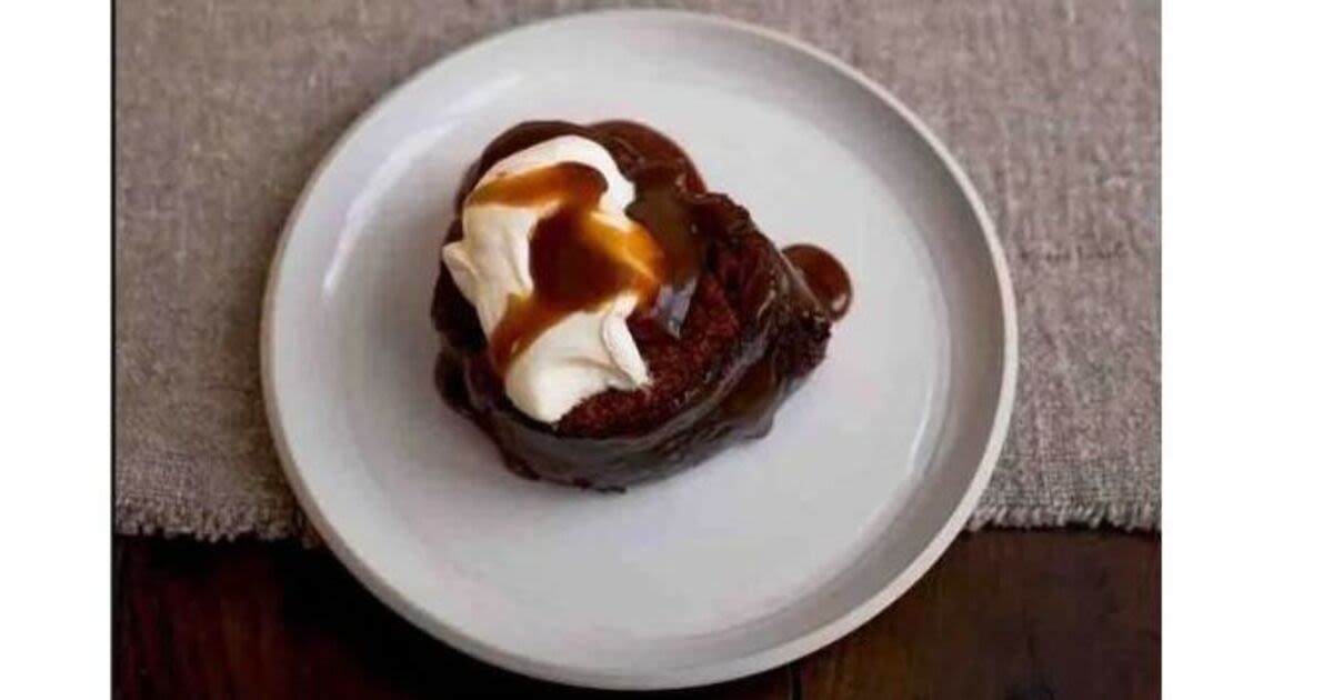 Jamie Oliver's 'pretty spectacular' scrumptious sticky toffee pudding recipe