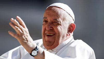 Vatican goes green, Pope orders solar to be sole energy source