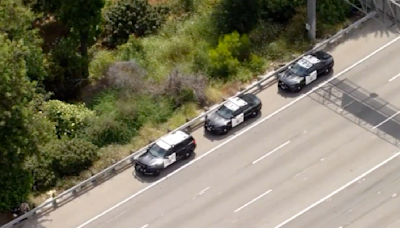 Decomposing body found off side of 101 Freeway in Studio City