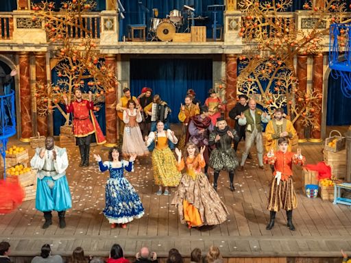 Review: MUCH ADO ABOUT NOTHING, Shakespeare's Globe