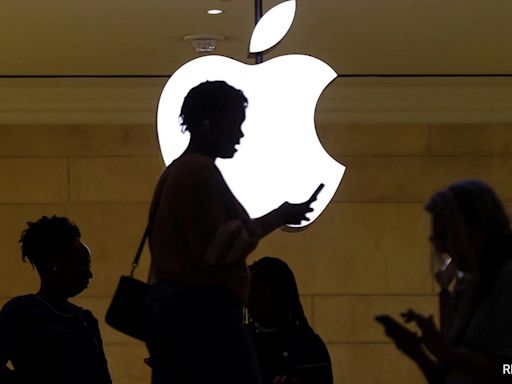 Apple To Be Biggest Beneficiary Of Import Duty Cuts In Budget 2024: Experts