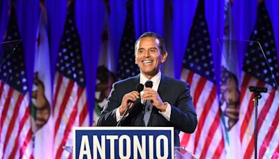 Antonio Villaraigosa anuncia que buscará ser gobernador de California en 2026