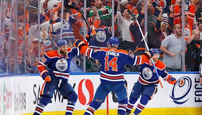 Oilers roar back, score 5 unanswered goals to tie conference finals with Stars 2-2