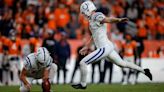 Fans leave stadium before overtime of ugly Broncos-Colts game