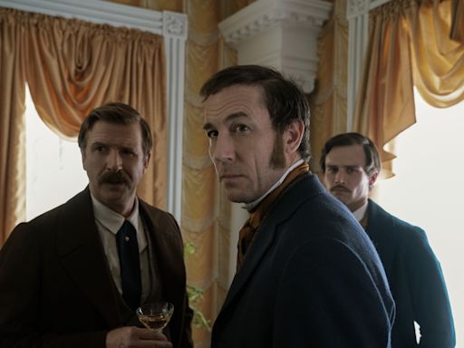 ‘Manhunt’ Finale Breakdown: Tobias Menzies on How They Pulled Off [Spoiler]’s Death and Building a Bromance With Abe Lincoln