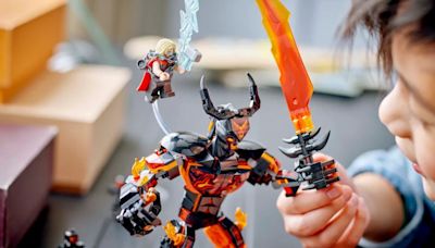 Thor Confronts Surtur with LEGO’s Newest The Infinity Saga Set