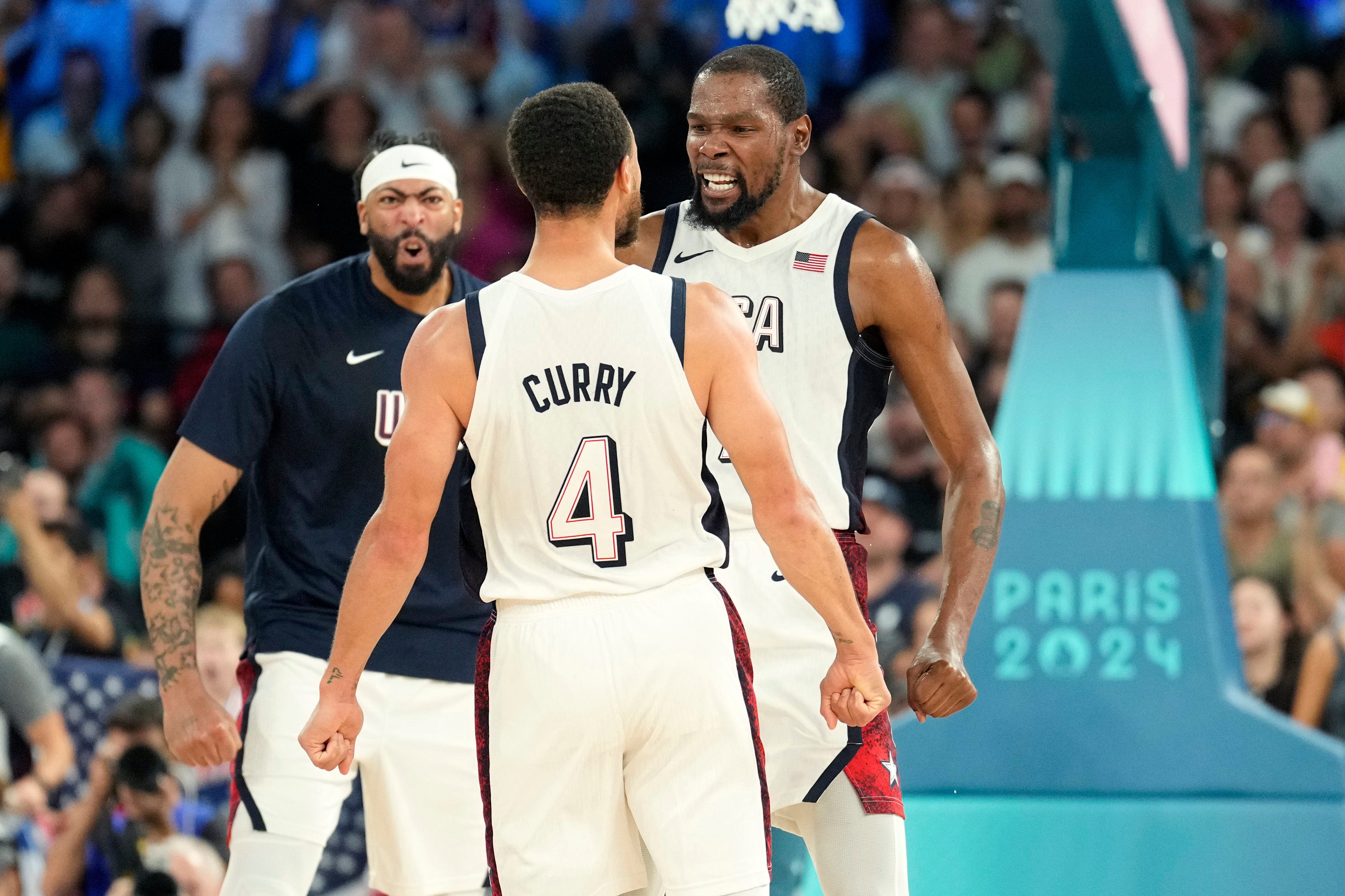 LISTEN: French commentators react to Steph Curry's gold medal game performance