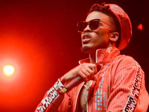 August Alsina Responds To Being Called A “Gay Bi**h” After Discussing His Sexuality