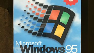 Ex-Microsoft exec unearths first-ever copy of Windows 95, in pristine condition and hidden from view since its release