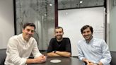 "La mesa nos une", la idea de tres argentinos que lleva el networking a otro nivel en España